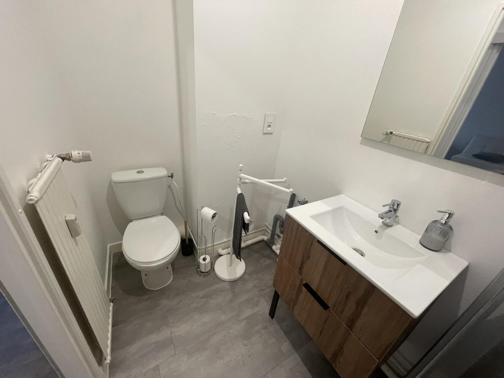 Logement Neuf A Proximite Du Centre Ville Avec Parking Limoges Esterno foto